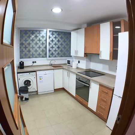 Pangsapuri 100 m² dengan 3 bilik tidur dan 2 bilik mandi peribadi di Parque de l'Aiguera Benidorm Luaran gambar