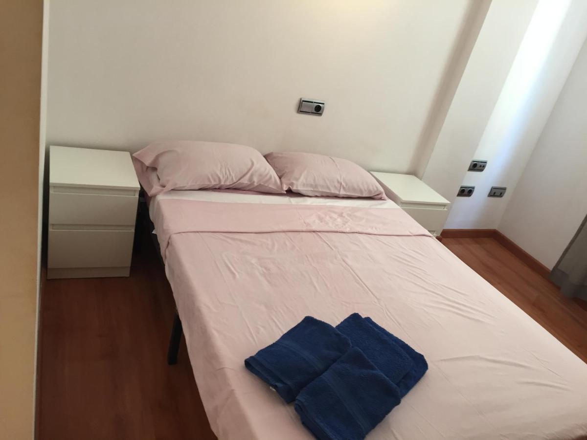 Pangsapuri 100 m² dengan 3 bilik tidur dan 2 bilik mandi peribadi di Parque de l'Aiguera Benidorm Luaran gambar