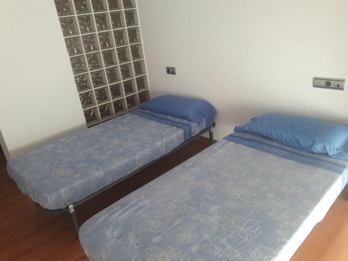 Pangsapuri 100 m² dengan 3 bilik tidur dan 2 bilik mandi peribadi di Parque de l'Aiguera Benidorm Luaran gambar